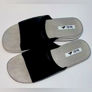 Keds• Slides• Sz.8•Lycra Purefit• Black Leather & Grey Slip On Comfort Slides